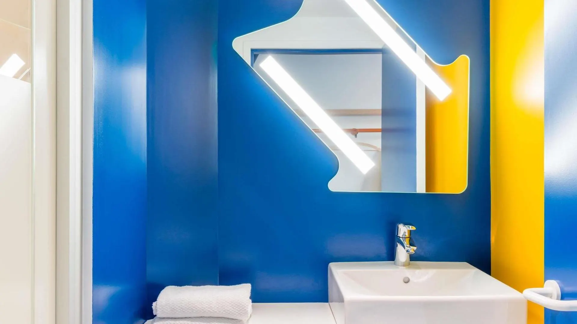 Hotel Ibis Budget Le Cannet Des Maures